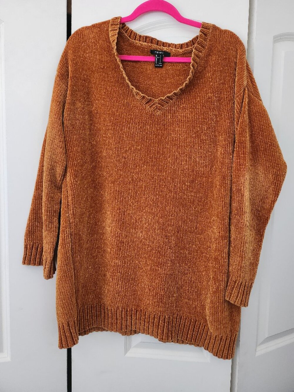 Forever 21 Pumpkin Orange Knit Long Sweater – Size M